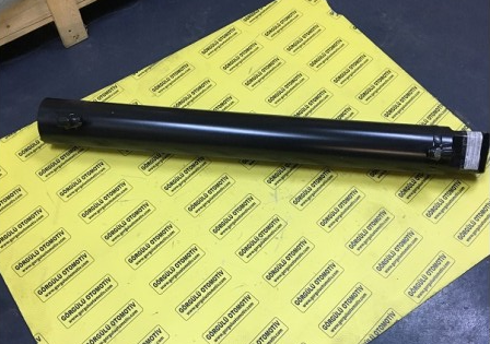 542P2624 Kazıcı kol slindir kovanı komple / Cylinder