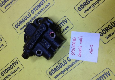 61009810 Öncelik valfi, direksiyon / Priority valve