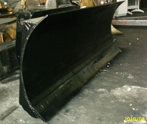 Kar küreme ataşmanı